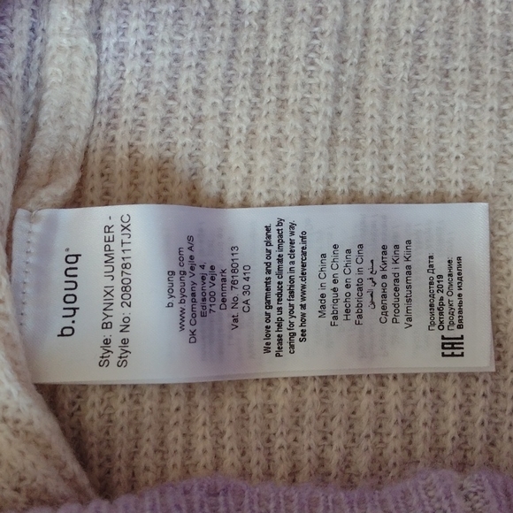 B.YOUNG WATERCOLOR SWEATER NWOT - Picture 10 of 10
